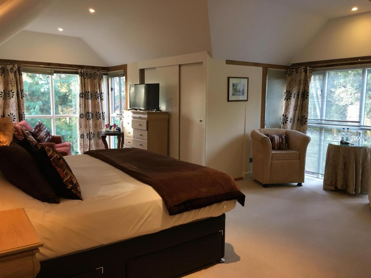 Felbrigg Lodge Bed And Breakfast Aylmerton ภายนอก รูปภาพ