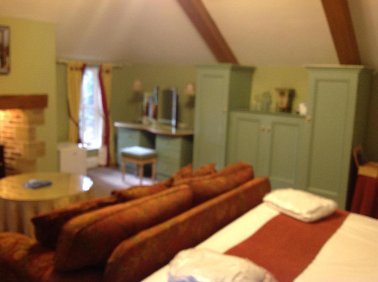 Felbrigg Lodge Bed And Breakfast Aylmerton ภายนอก รูปภาพ