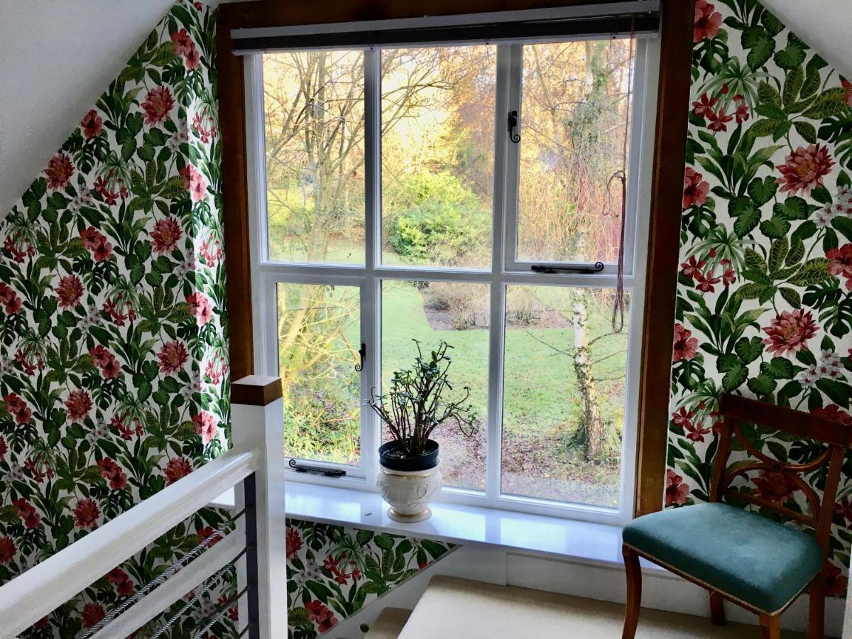 Felbrigg Lodge Bed And Breakfast Aylmerton ภายนอก รูปภาพ