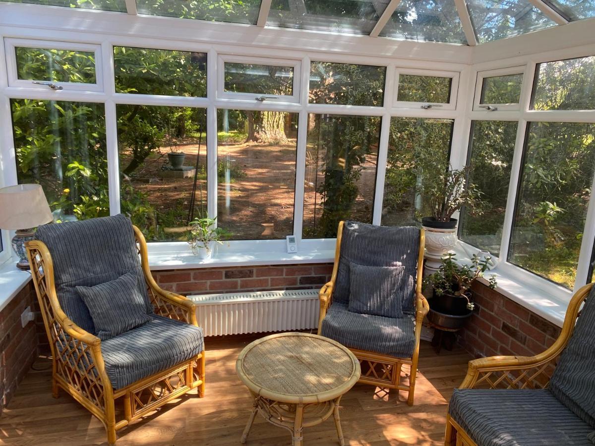 Felbrigg Lodge Bed And Breakfast Aylmerton ภายนอก รูปภาพ
