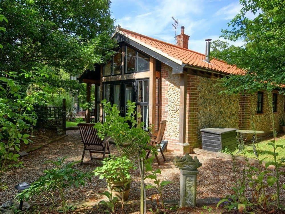 Felbrigg Lodge Bed And Breakfast Aylmerton ภายนอก รูปภาพ